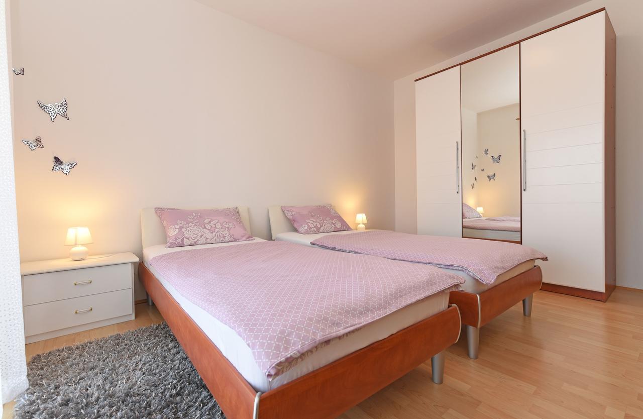 Apartment Monfiorenzo 1551 Ровинь Экстерьер фото