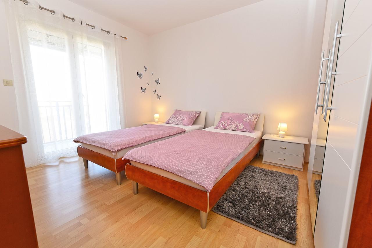 Apartment Monfiorenzo 1551 Ровинь Экстерьер фото